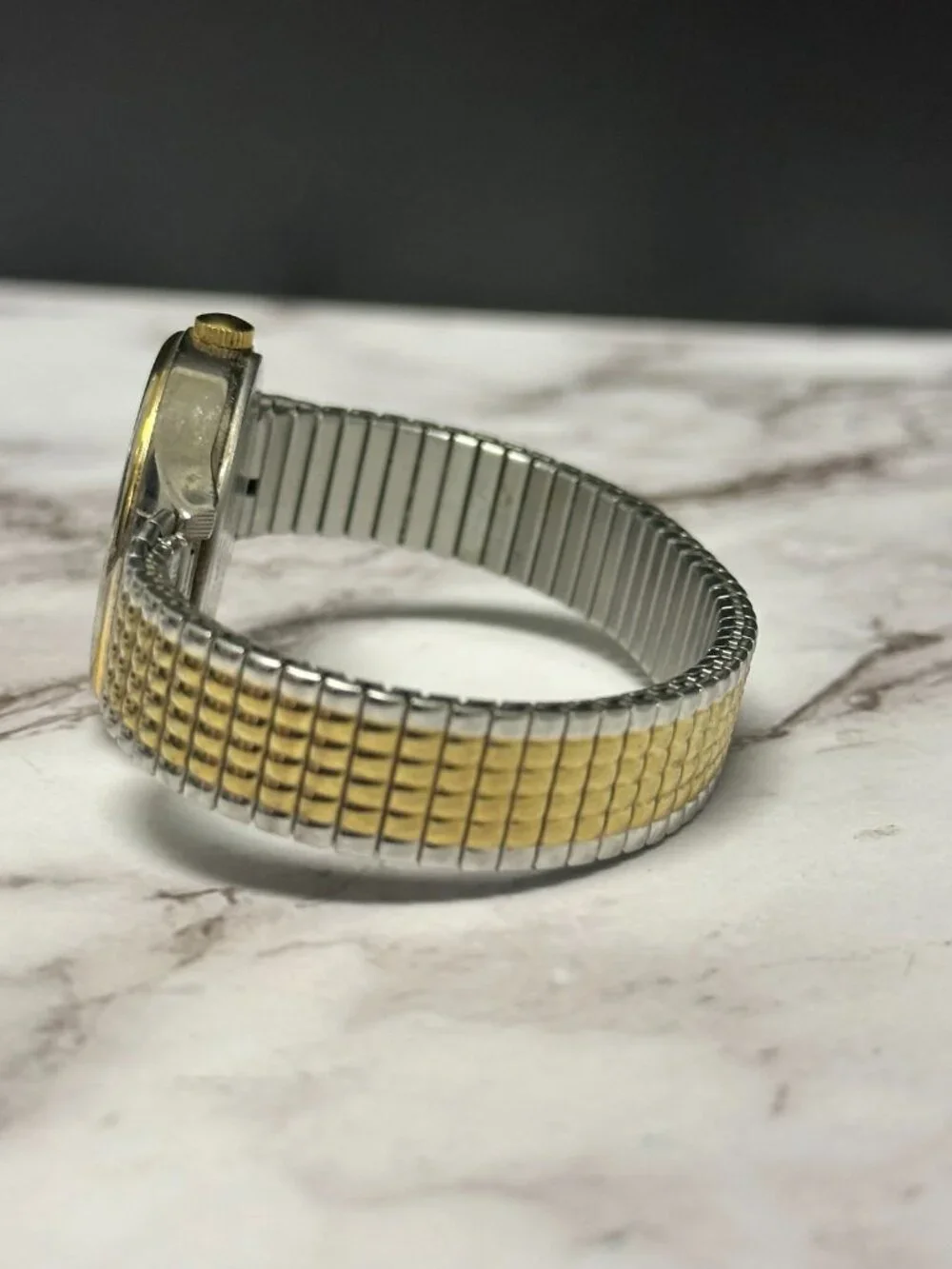 3/$30 Carriage Watch Women Silver Gold Two Tone Stretch Band Easy To Read